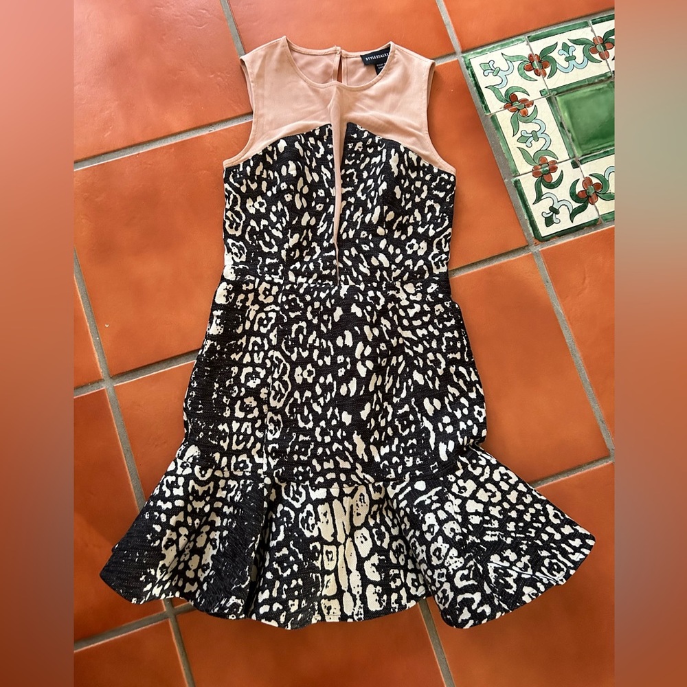 Lovely dress great quality